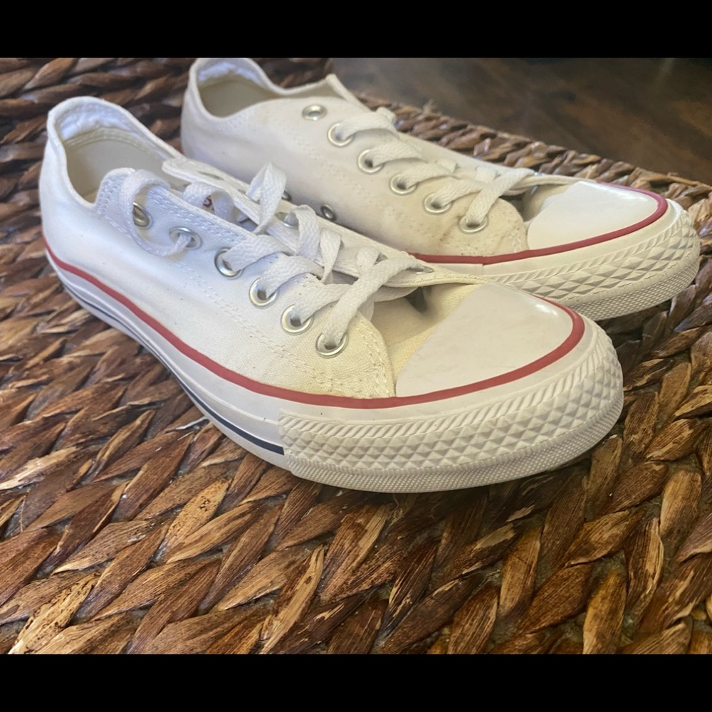 Converse Chuck Taylor All Star size 7